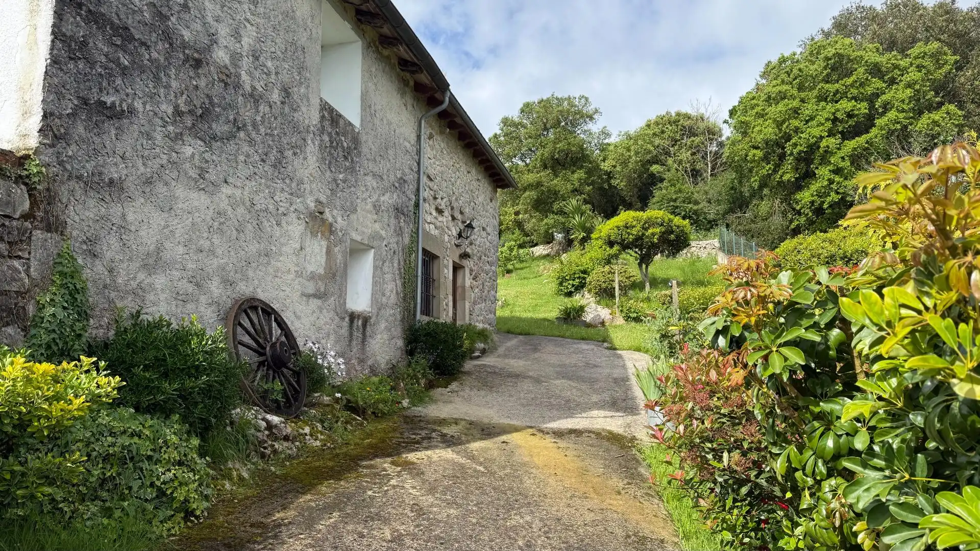 Vista exterior de Finca rústica en venda en Herrerías
