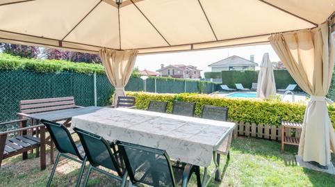Foto 4 de Casa adosada en venta en Calle la Mofosa, 21, Luanco - Aramar - Antromero, Asturias