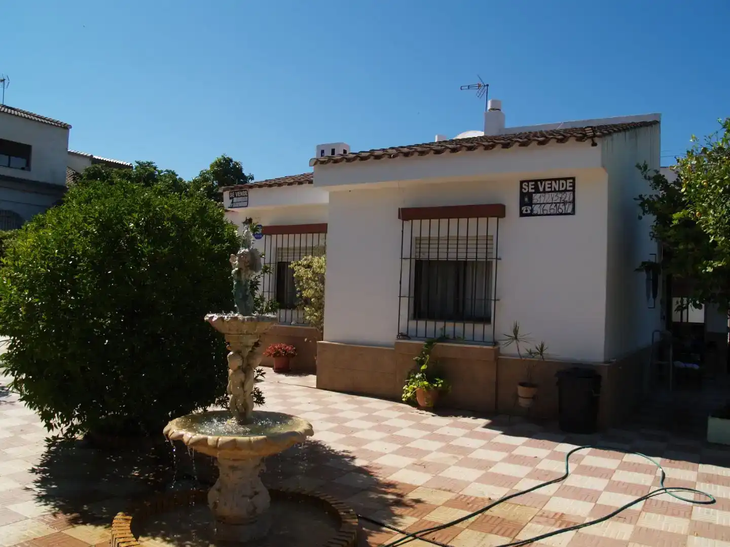 Garden of Flat for sale in Ayamonte  with Air Conditioner, Private garden and Storage room