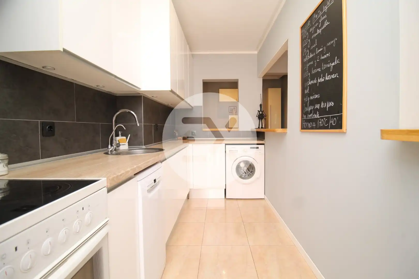 Kitchen of Flat for sale in Castelldefels  with Air Conditioner, Heating and Parquet flooring