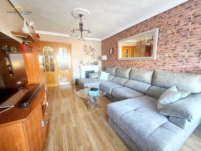 Living room of Flat for sale in Rincón de la Victoria  with Air Conditioner