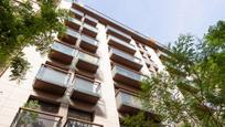 Vista exterior de Pis en venda en  Barcelona Capital amb Terrassa