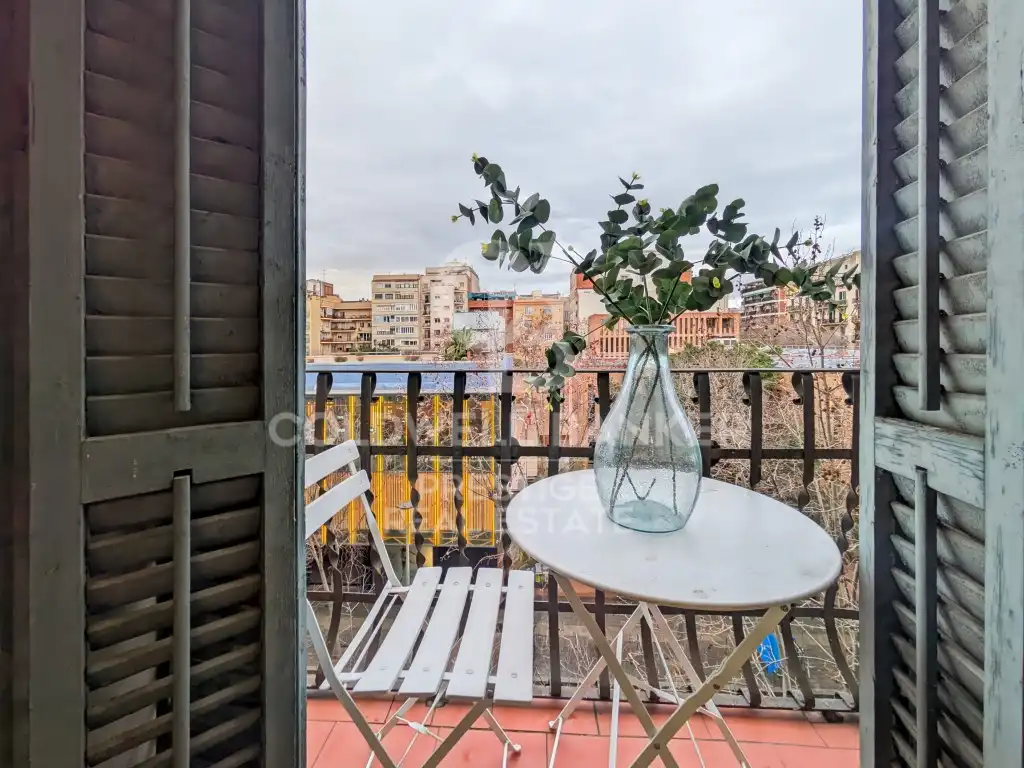 Wohnung mit Aufzug zum Verkauf in Carrer de la Diputació