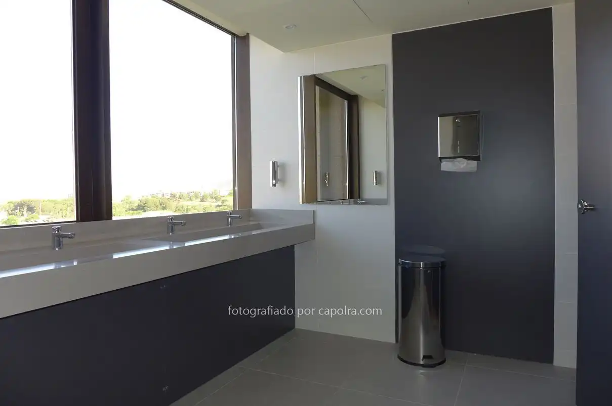 Bureau avec ascenseur à louer à fructuos gelabert, imagen 10