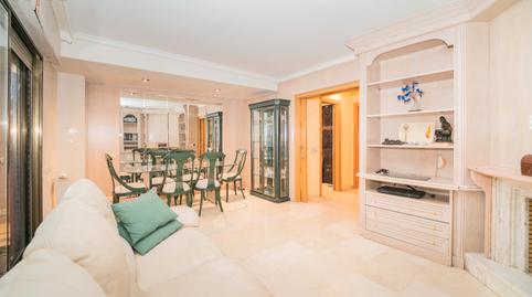 Foto 2 de Casa adosada en venda a Calle de Valencia, Ensanche, Madrid