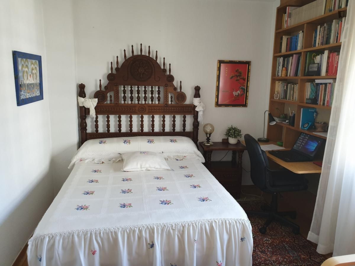 Bedroom of Apartment to share in  Madrid Capital  with Heating, Furnished and Oven