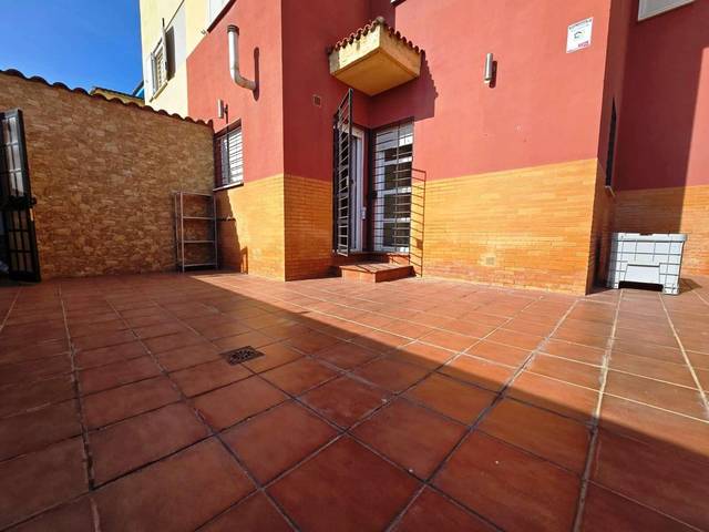 Casa adosada en Venta en Castilleja de la Cuesta
