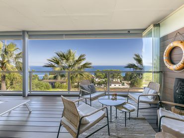 Apartament amb piscina en venda a Manilva Pueblo