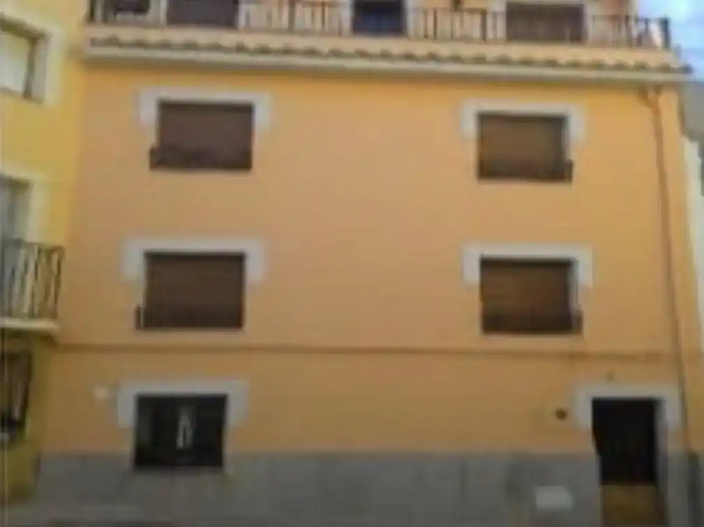Vista exterior de Casa adosada en venda en Benassal amb Moblat