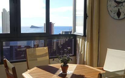 Dormitori de Apartament en venda en Benidorm amb Aire condicionat, Calefacció i Piscina comunitària