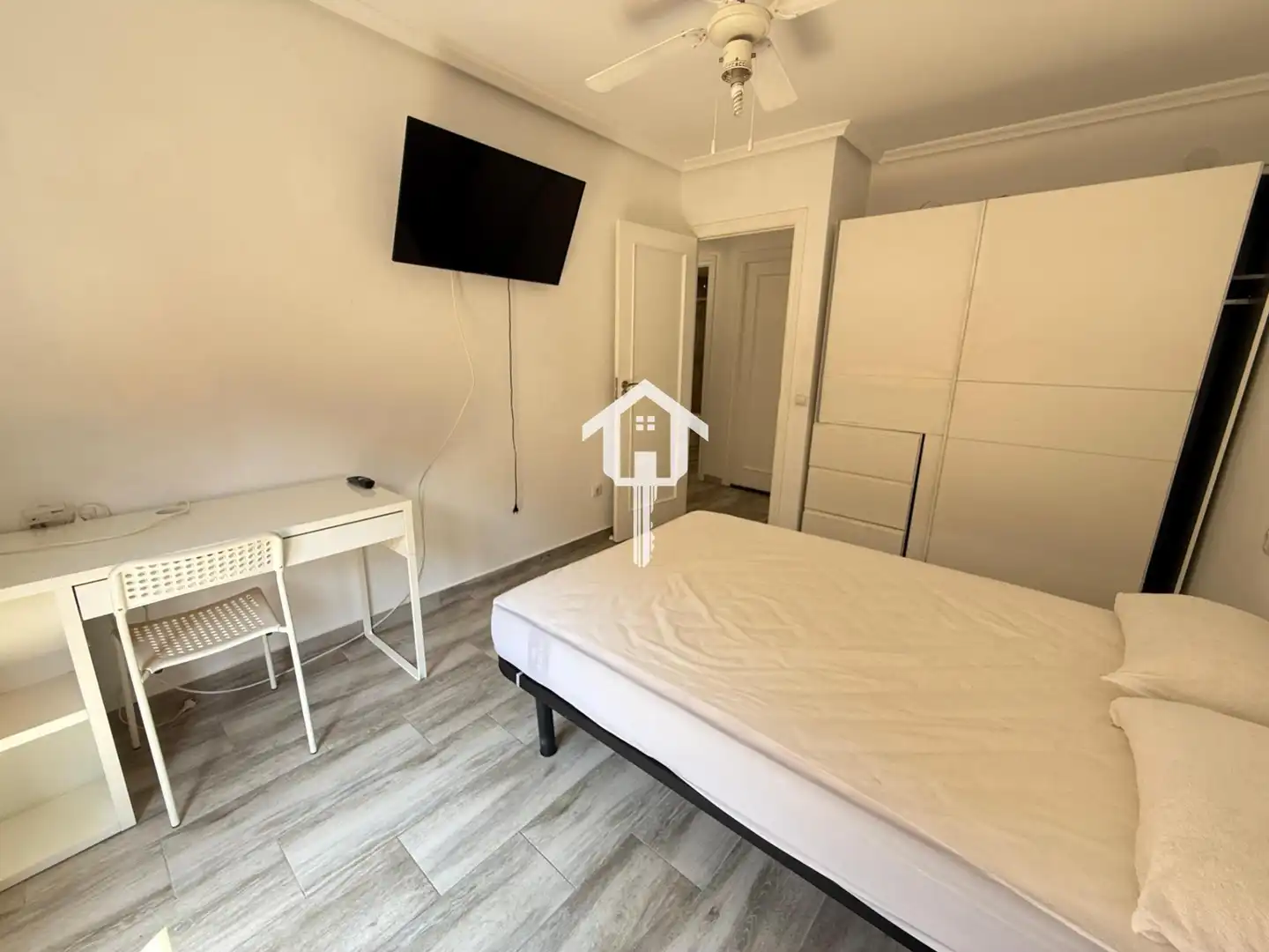 Bedroom of Flat for sale in Alicante / Alacant  with Air Conditioner and Furnished