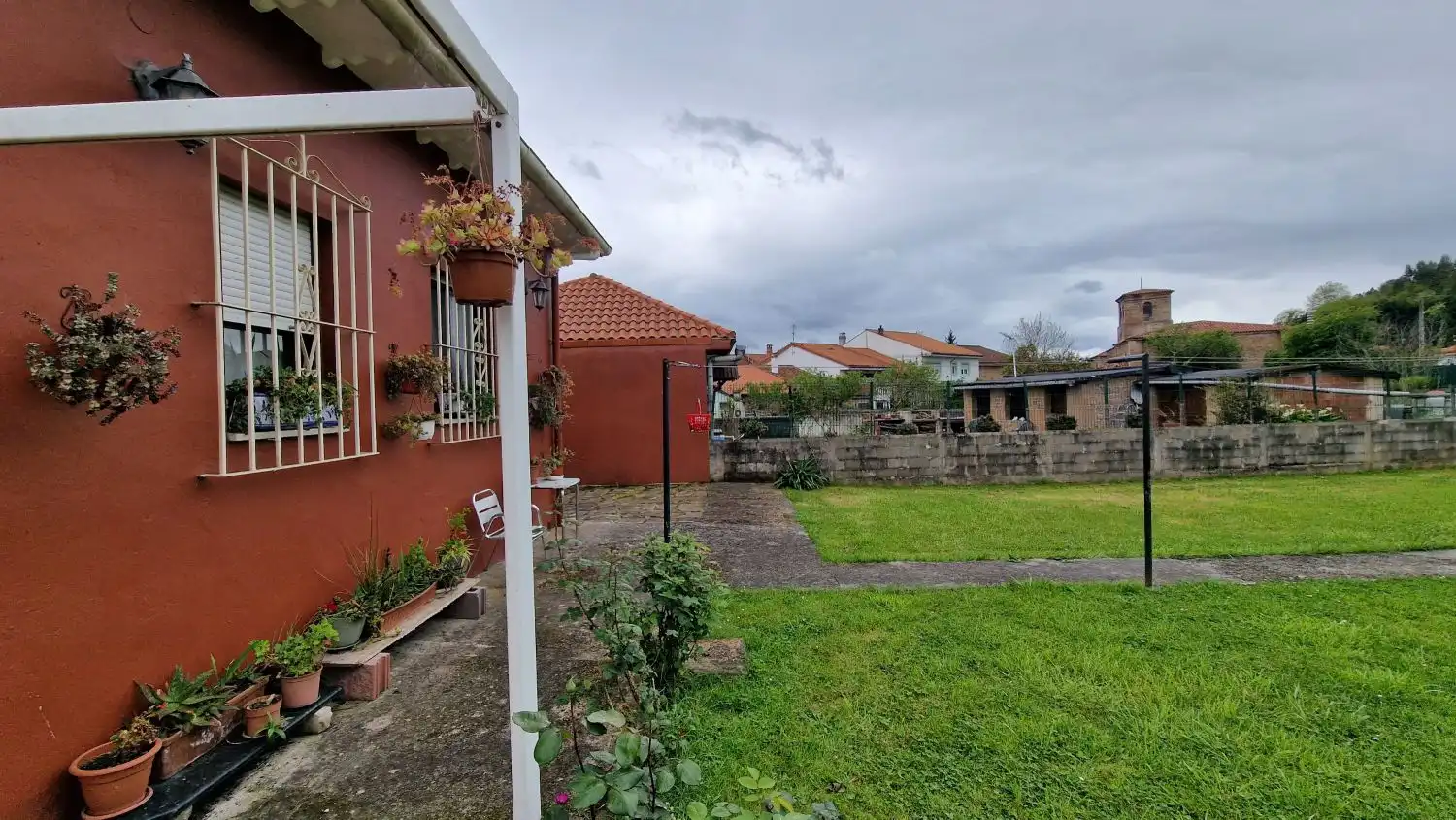 Jardín de Casa o chalet en venta en Torrelavega  con Calefacción, Terraza y Trastero