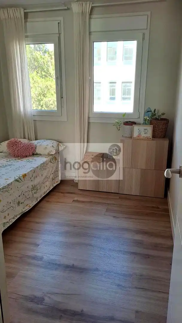 Habitación de Piso de alquiler en Sevilla con Aire acondicionado, Amueblado y Balcón
