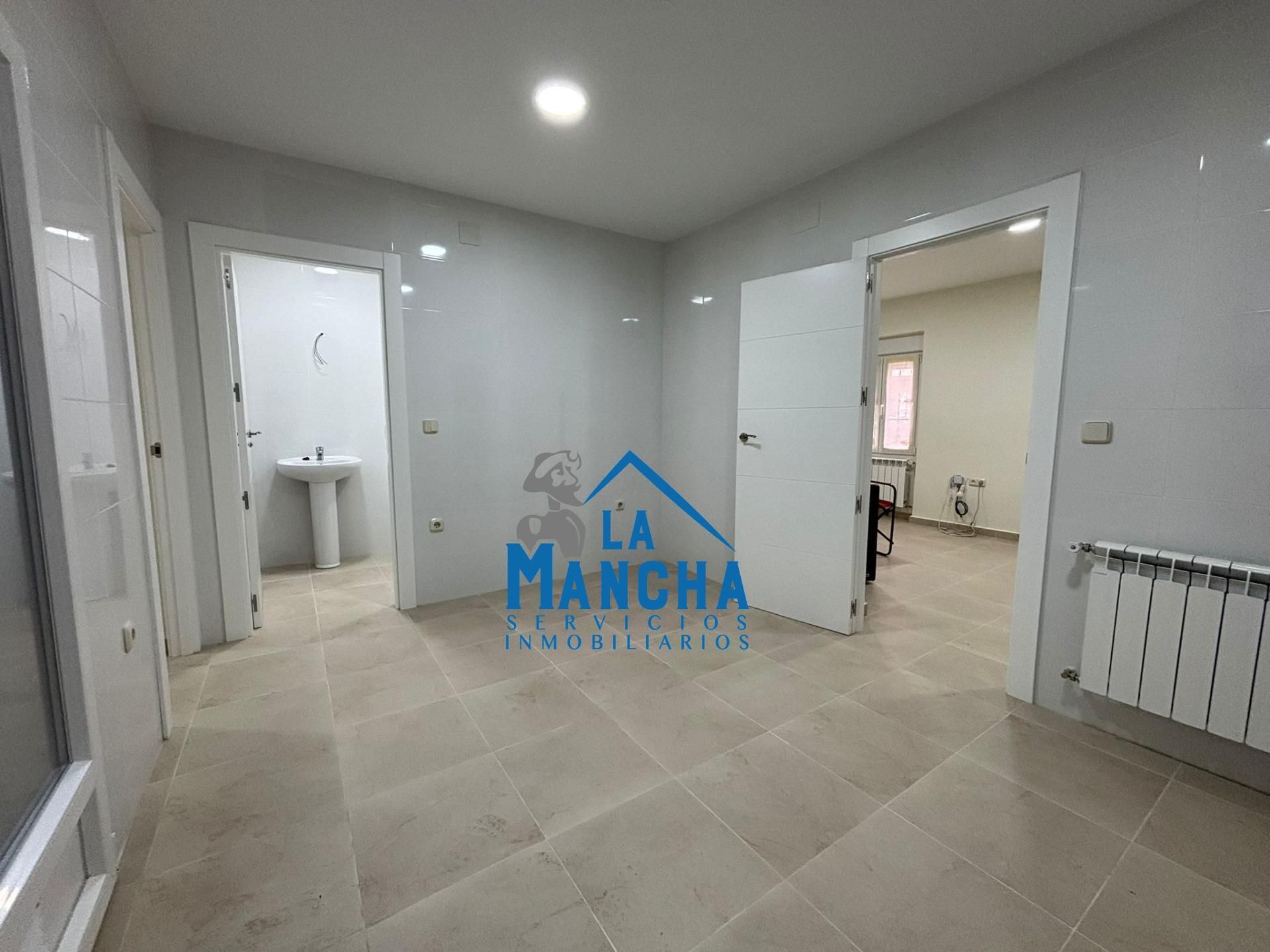 Flat for sale in  Albacete Capital  with Heating
