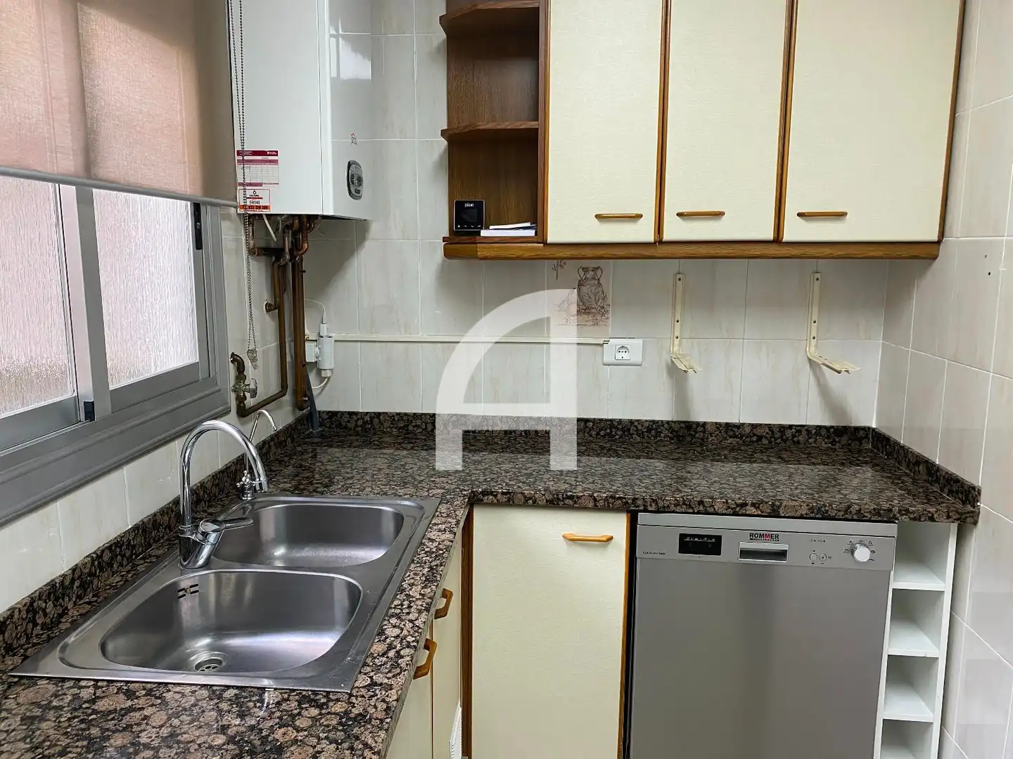 Kitchen of Flat for sale in Terrassa  with Air Conditioner, Heating and Terrace