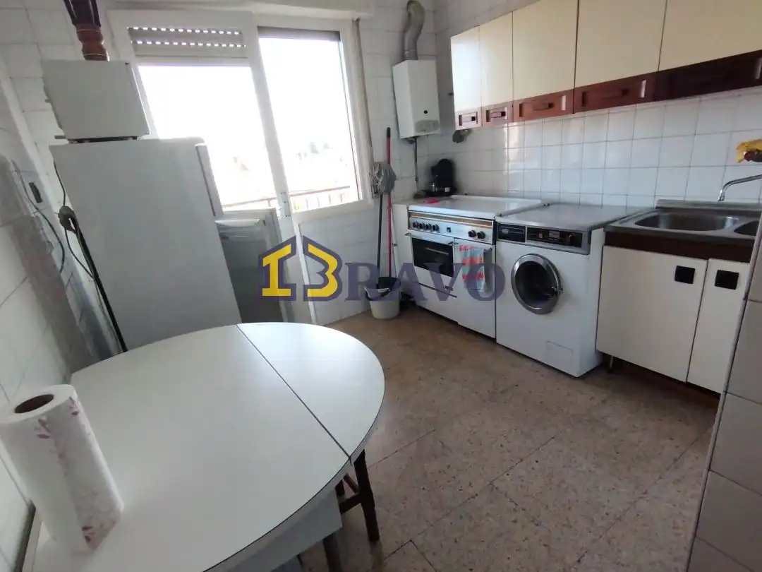 Küche von Wohnung zum Verkauf in Trespaderne mit Heizung und Terrasse