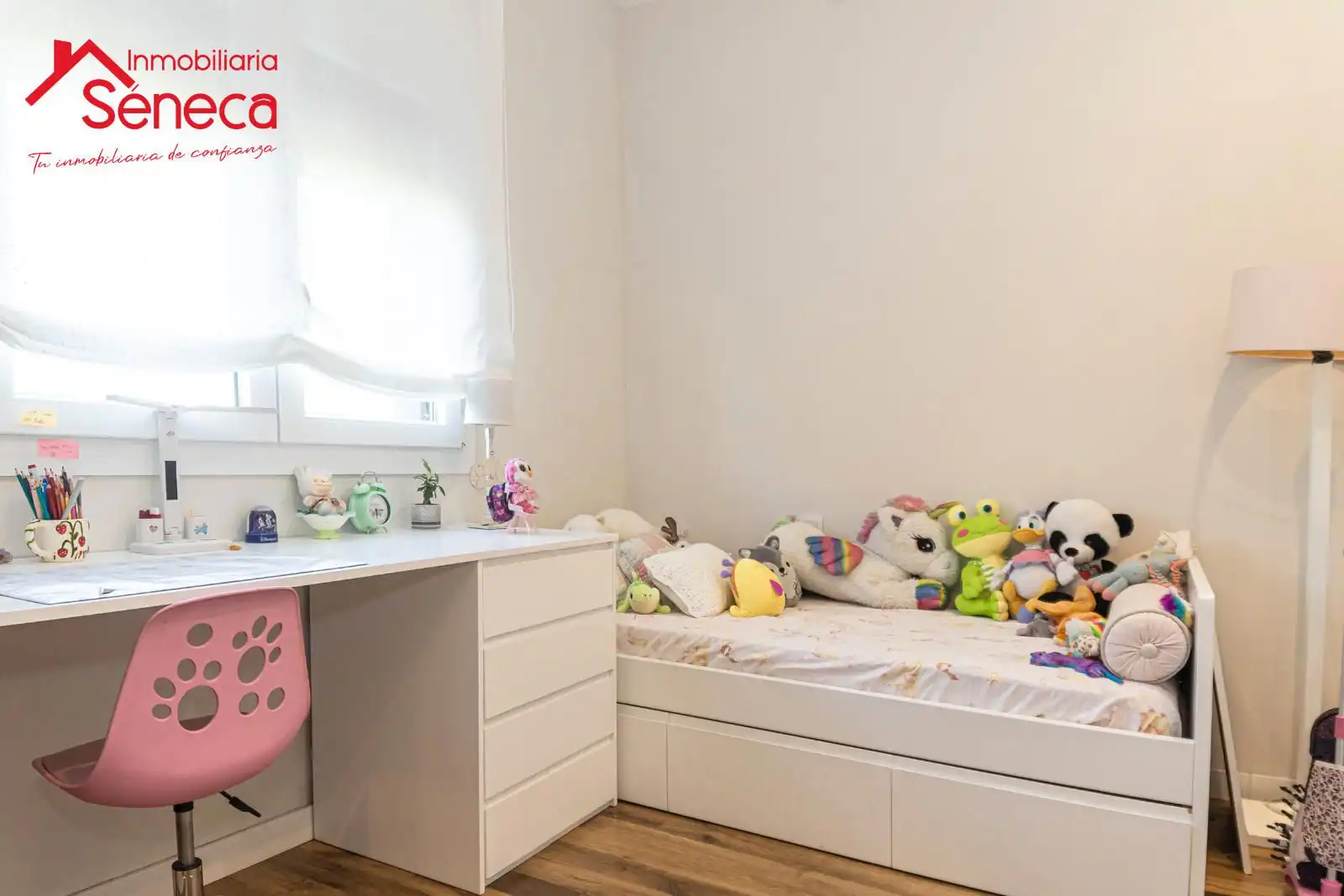 Bedroom of Flat for sale in Córdoba  with Air Conditioner, Heating and Terrace