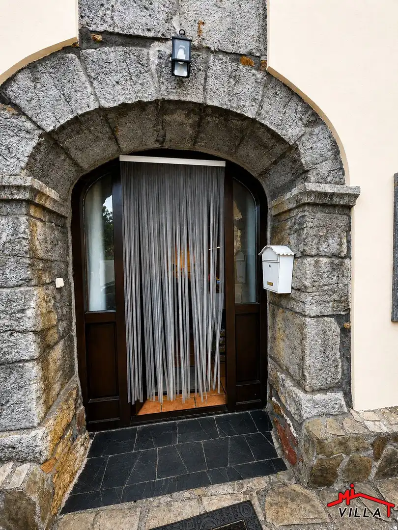Vista exterior de Casa o chalet en venta en Ampuero con Amueblado