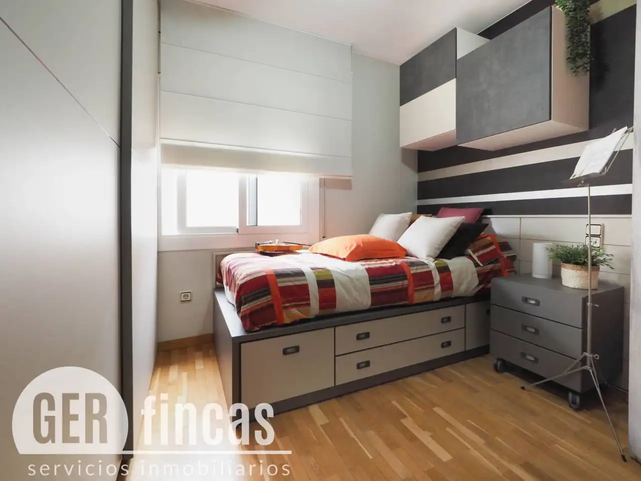 Flat with terrace for sale in Calle Nicolau Talló, imagen 26