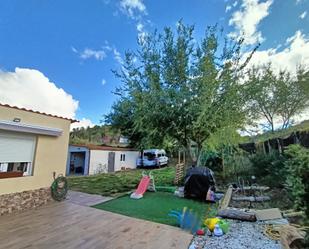 Jardí de Casa o xalet en venda en Villalbilla amb Aire condicionat, Calefacció i Jardí privat