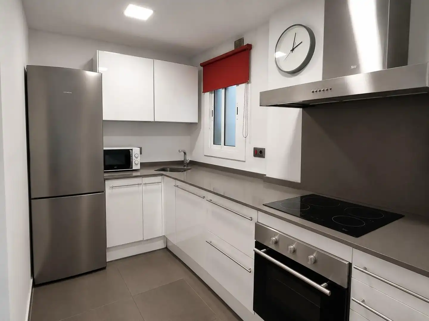 Kitchen of Flat for sale in Mollet del Vallès  with Air Conditioner and Parquet flooring