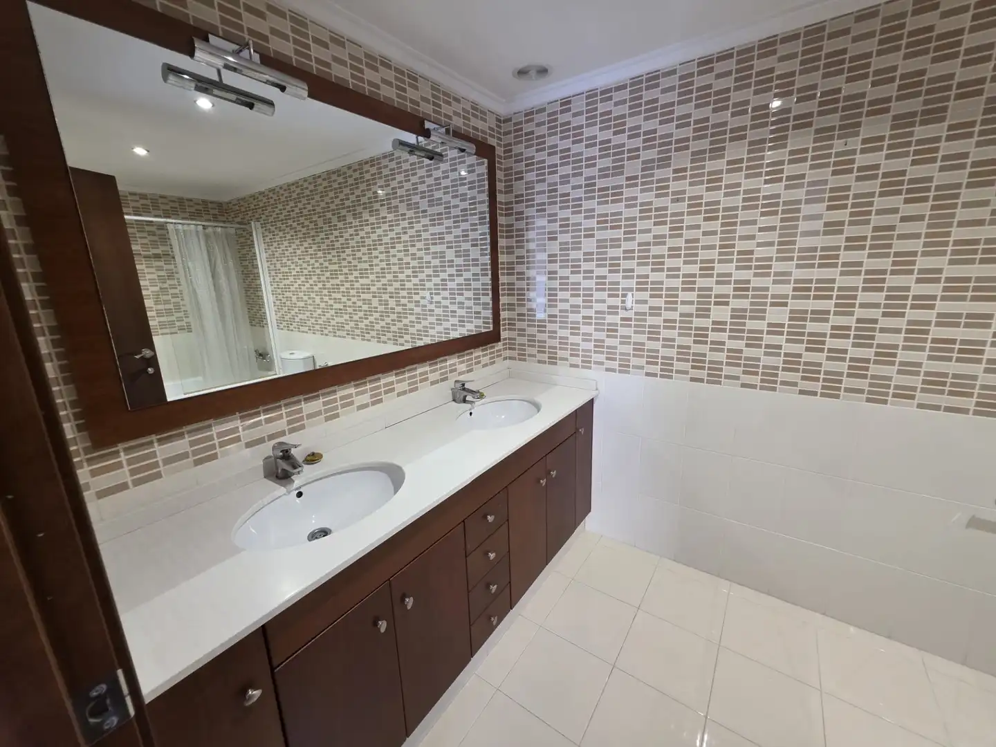 Baño de Ático en venta en Xàtiva con Aire acondicionado, Calefacción y Terraza