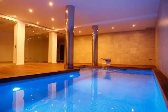 Piscina de Casa o chalet en venta en Moraira con Aire acondicionado, Calefacción y Jardín privado