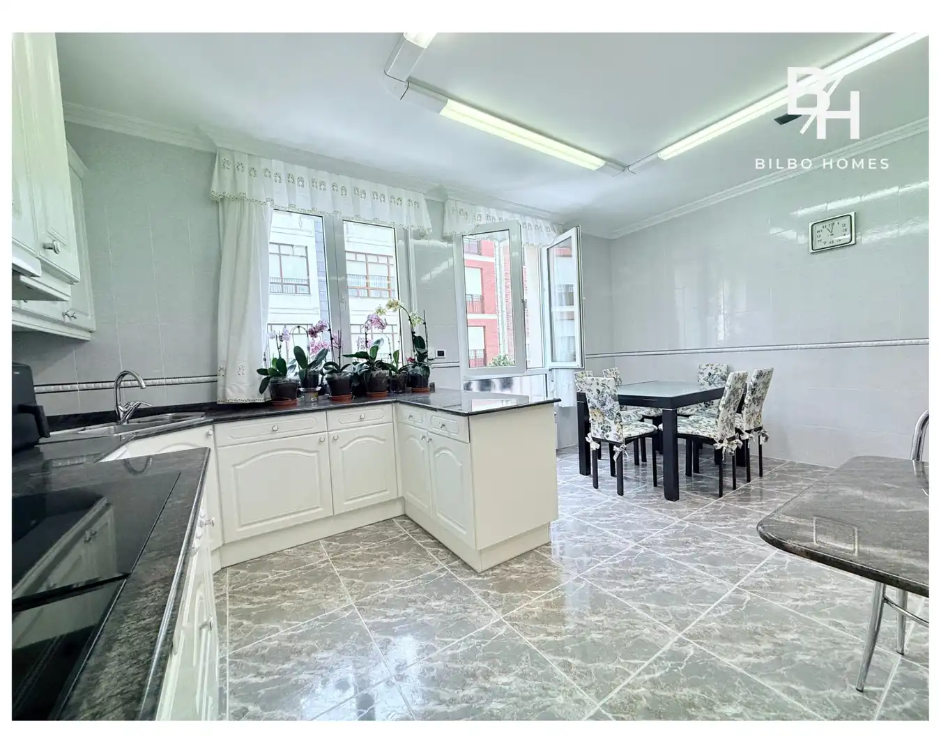 Appartamento con terrazza in vendita a Ercilla Kalea, imagen 19
