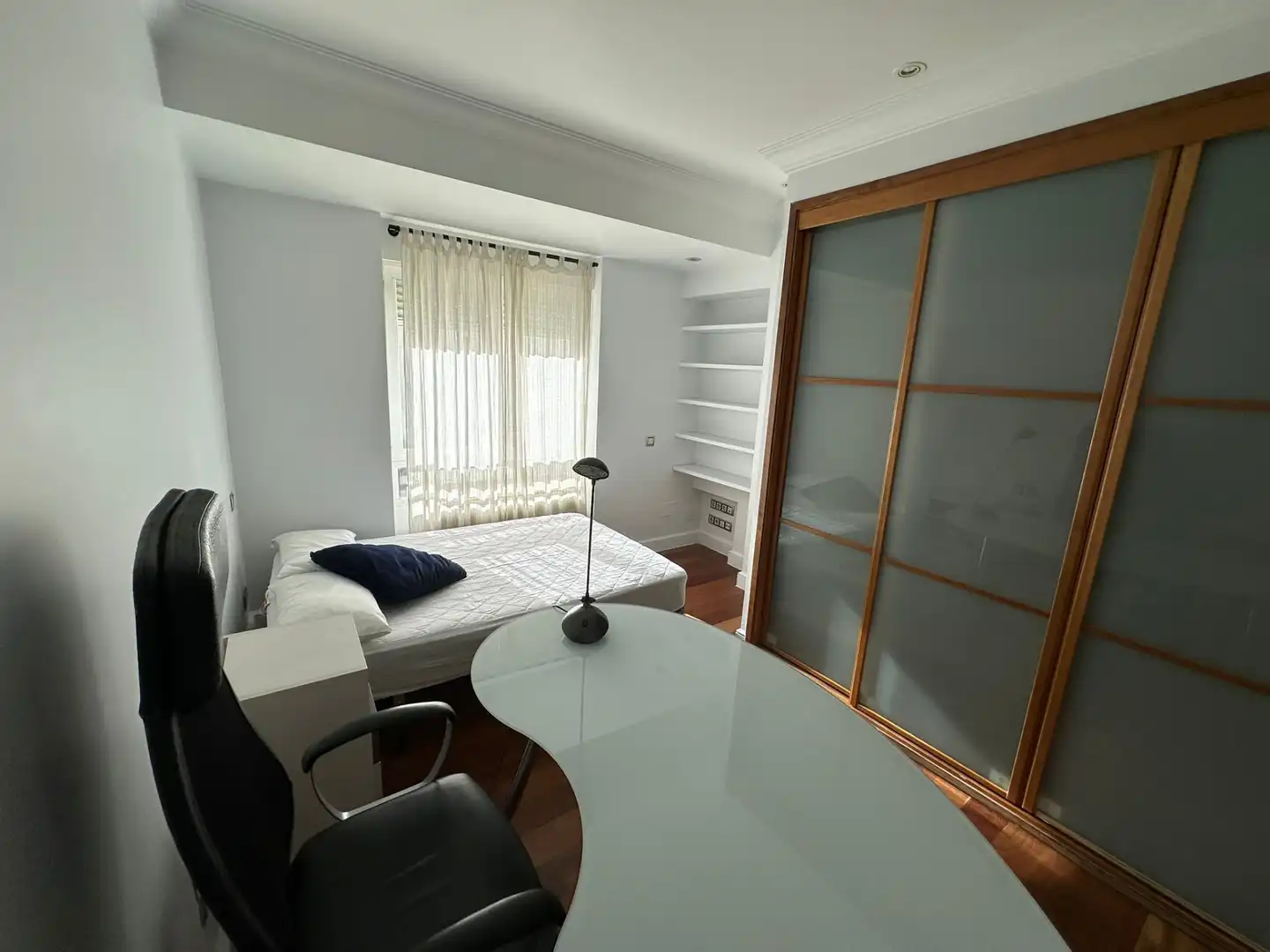Habitación de Piso de alquiler en Madrid con Aire acondicionado, Calefacción y Parquet
