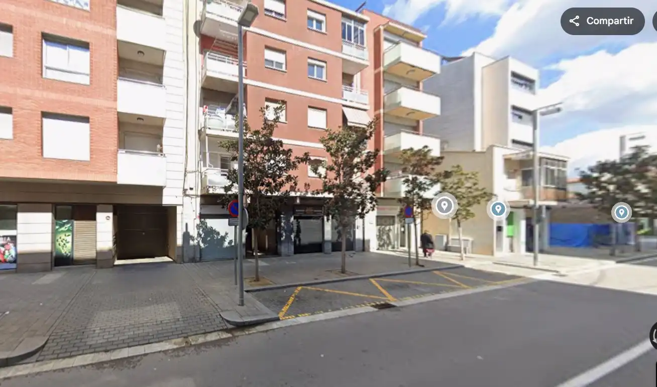 Vista exterior de Pis en venda en Martorell