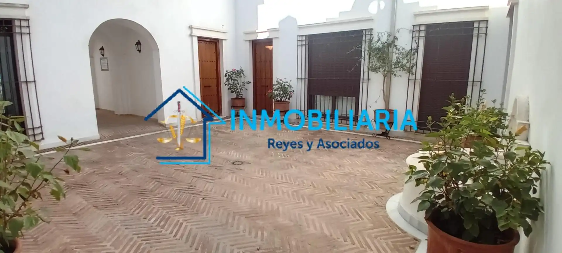 Casa adosada de alquiler en Sta. Marina - San Andrés - San Pablo - San Lorenzo