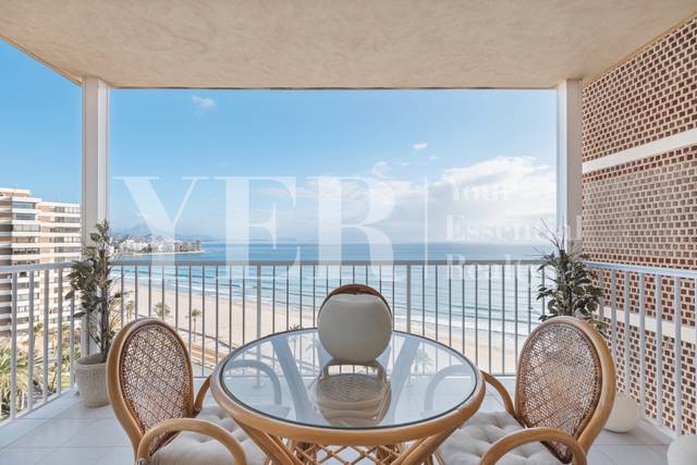 Piso en Venta en Carrer Mongòmit en Playa Muchavista