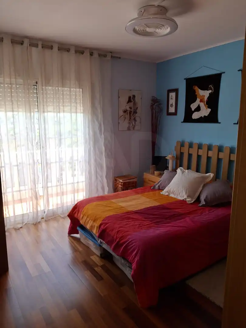 Habitación de Casa adosada en venta en Castelldefels con Aire acondicionado, Calefacción y Terraza