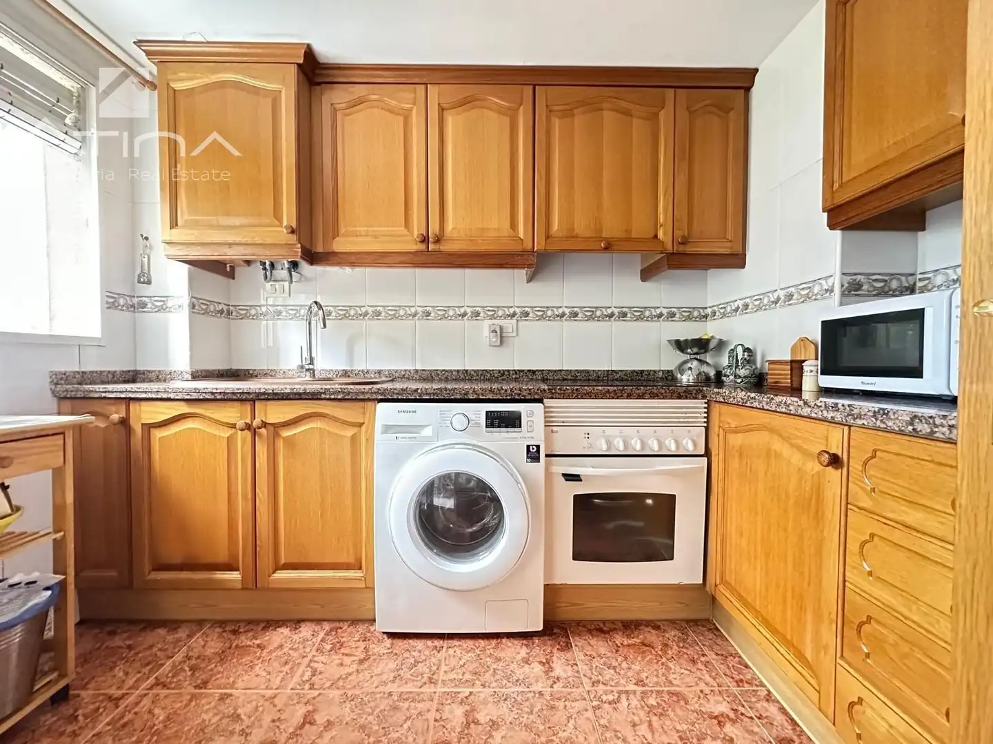 Kitchen of Ground floor for sale in Daimús  with Air Conditioner, Heating and Private garden