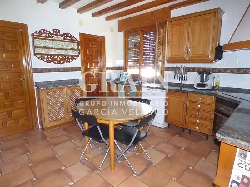 Kitchen of Houses for sale in Albacete  with Air Conditioner, Heating and Private garden