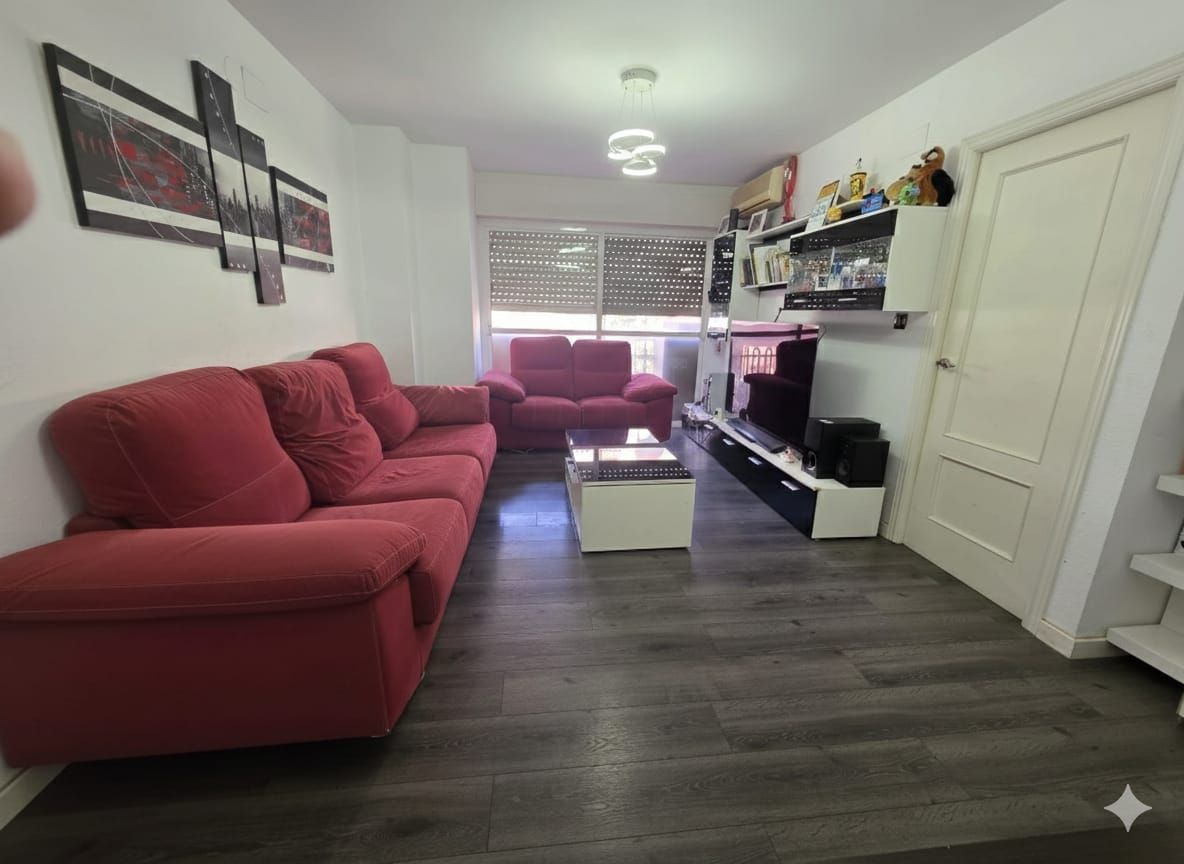 Living room of Flat for sale in Málaga Capital  with Air Conditioner and Heating