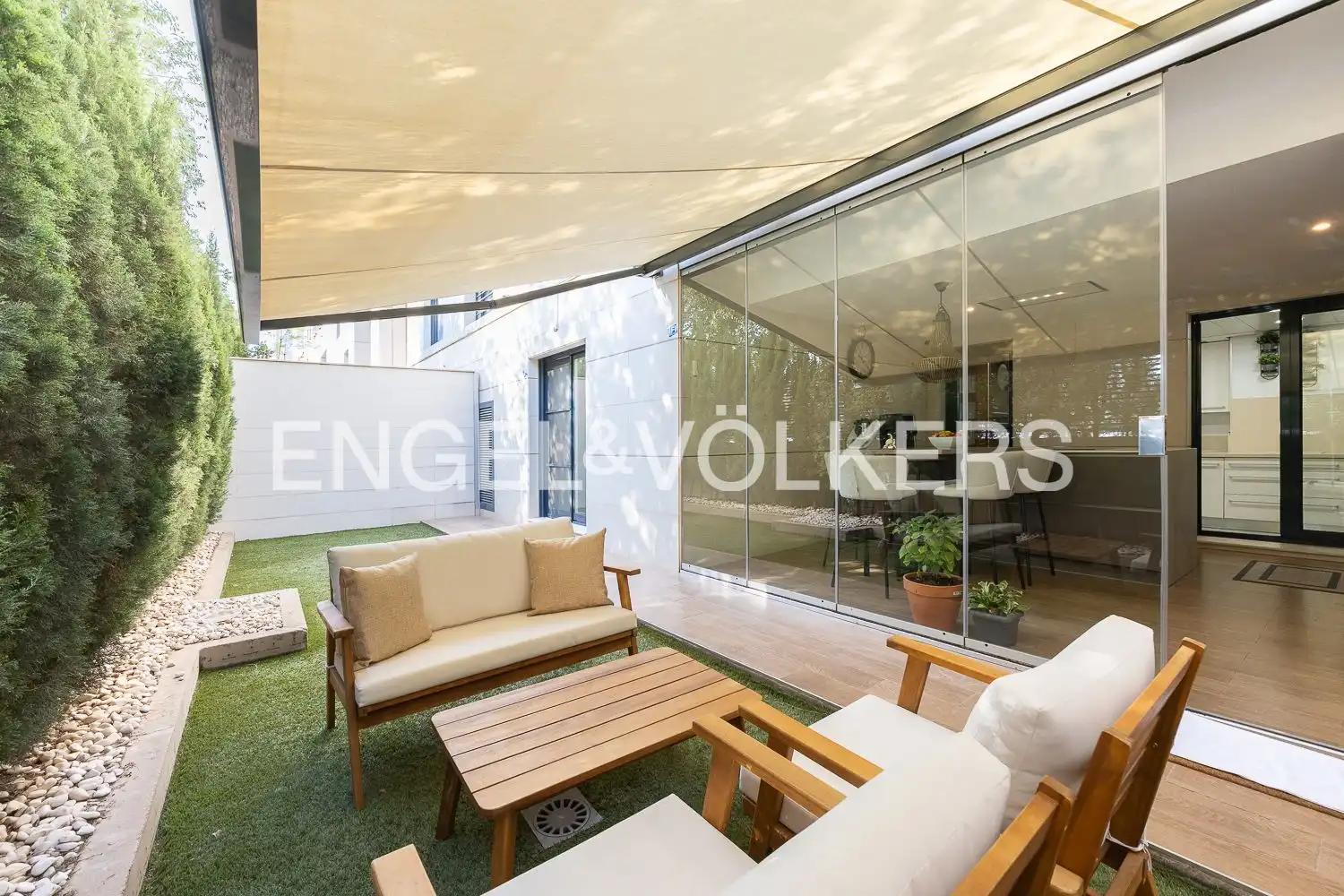 Terraza de Dúplex en venta en Valencia con Aire acondicionado, Calefacción y Jardín privado
