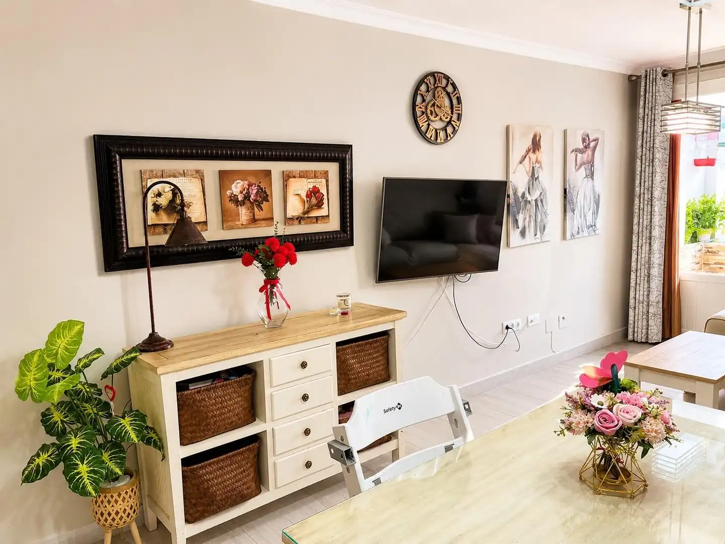 Sala de estar de Piso en venta en Marbella con Aire acondicionado, Calefacción y Terraza