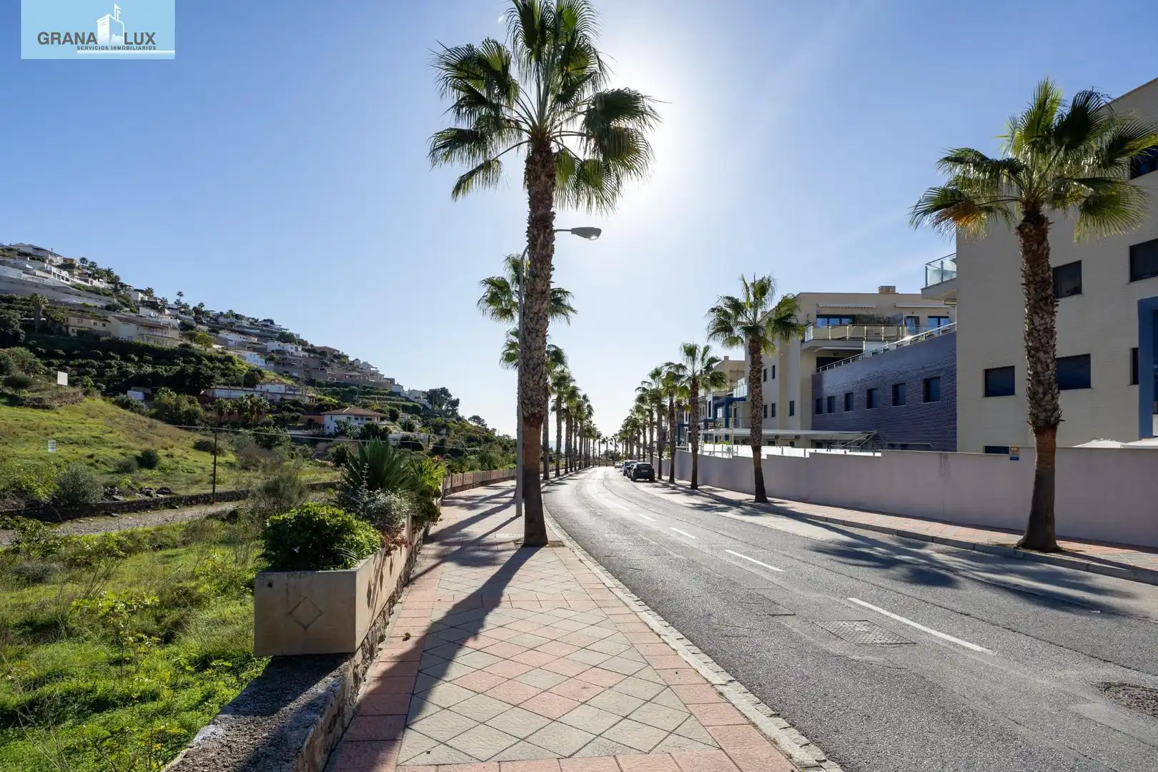 Vista exterior de Piso en venta en Almuñécar con Aire acondicionado, Jardín privado y Terraza