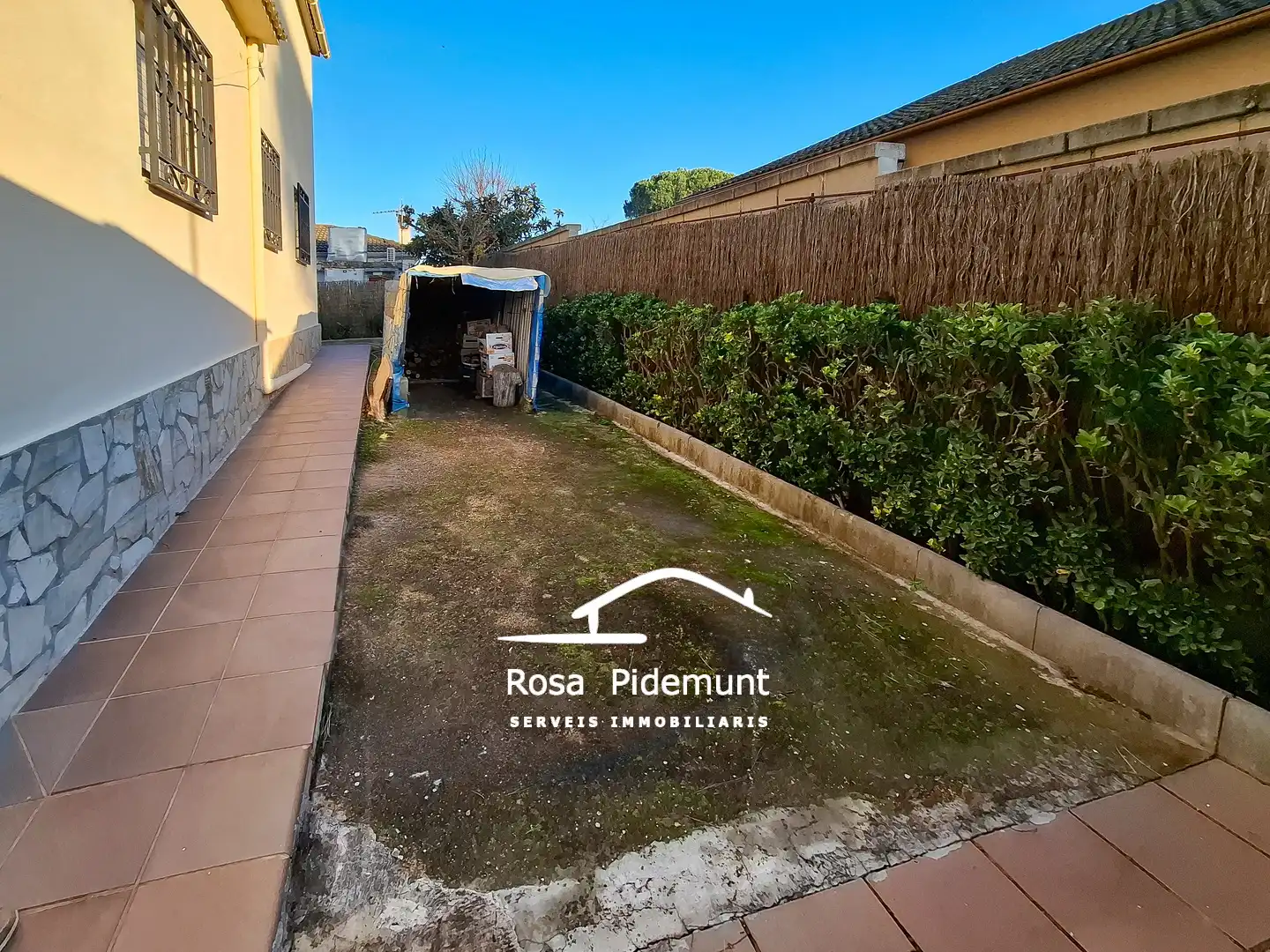 Casa o xalet en venda a Carrer Ronda Goba, La Goba