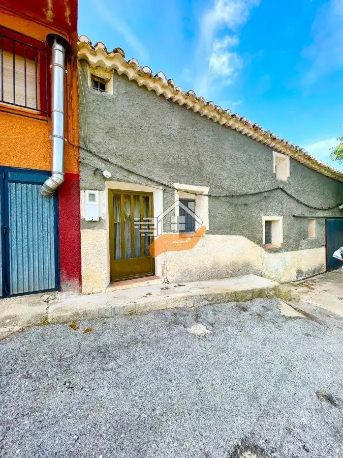 Vista exterior de Casa adosada en venda en María