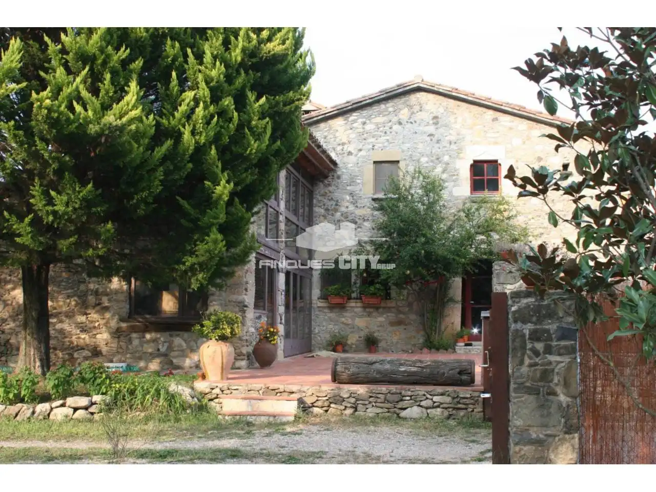 Exterior view of Country homes for sale in Sant Aniol de Finestres  with Air Conditioner, Heating and Private garden