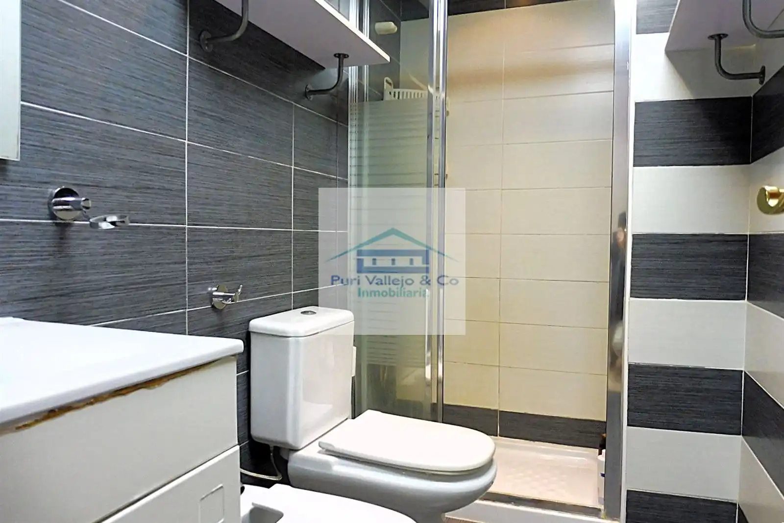Baño de Casa adosada en venta en Córdoba con Aire acondicionado, Calefacción y Terraza