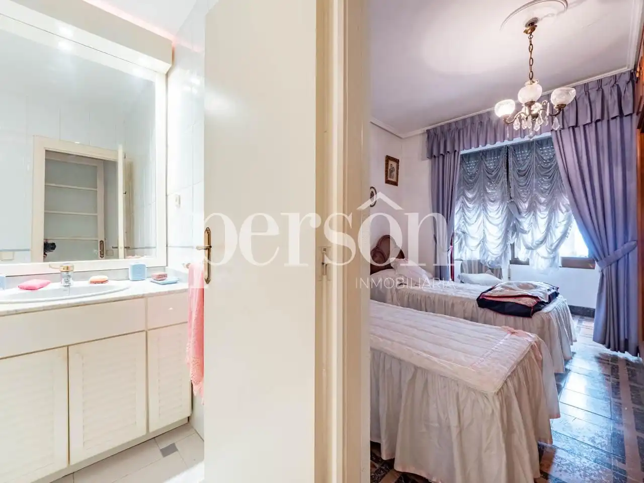 Appartamento con terrazza in vendita a Ciutat Vella, imagen 14