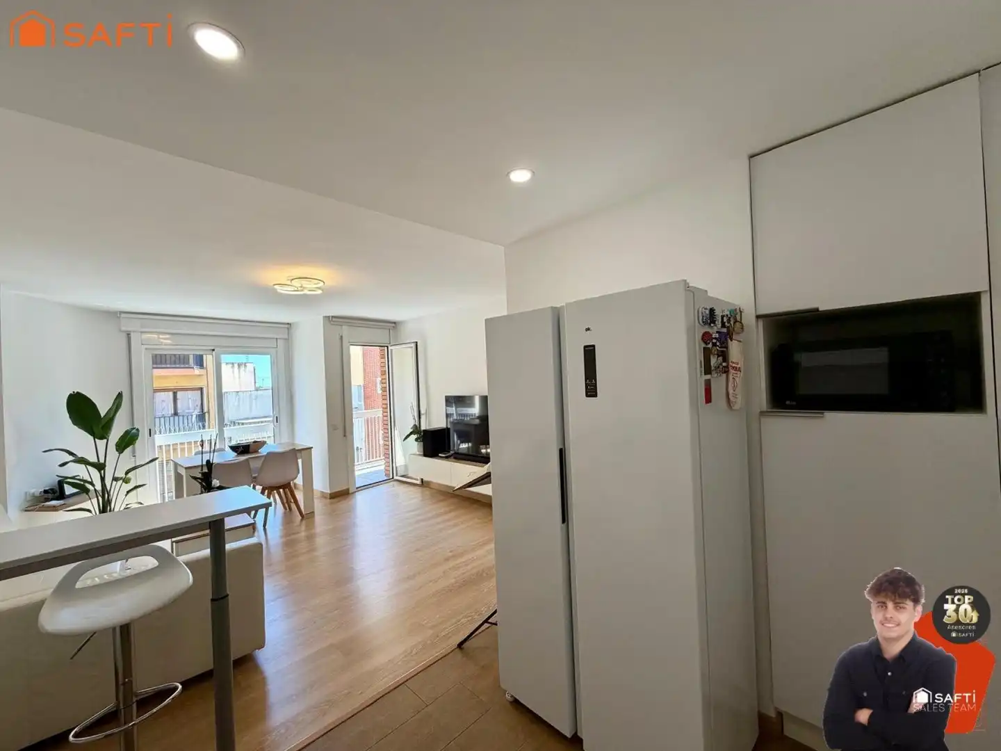 Cocina de Piso en venta en Pineda de Mar con Calefacción y Balcón