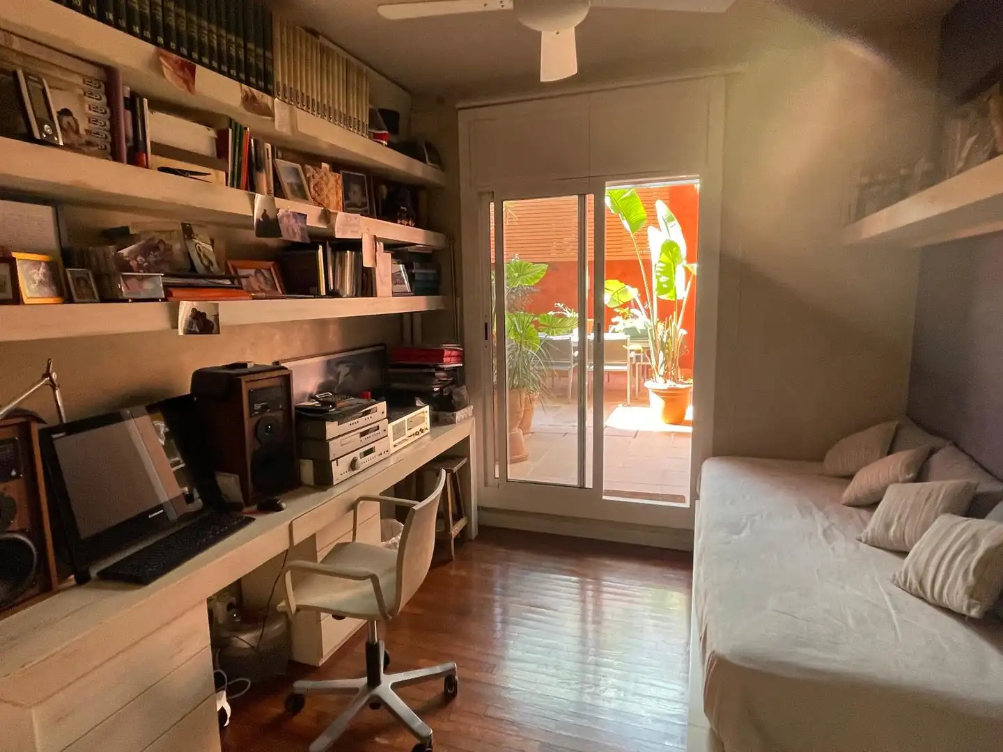 Terraza de Piso en venta en Barcelona con Calefacción