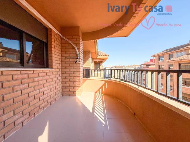 Piso en Venta en Parque Geólogo José Royo Gómez