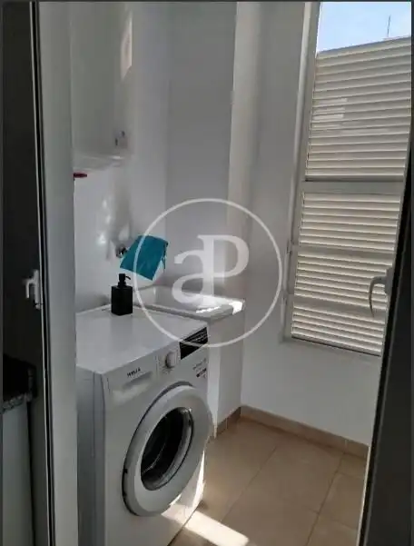 Schlafzimmer von Wohnung zur Miete in Valencia mit Klimaanlage und Heizung
