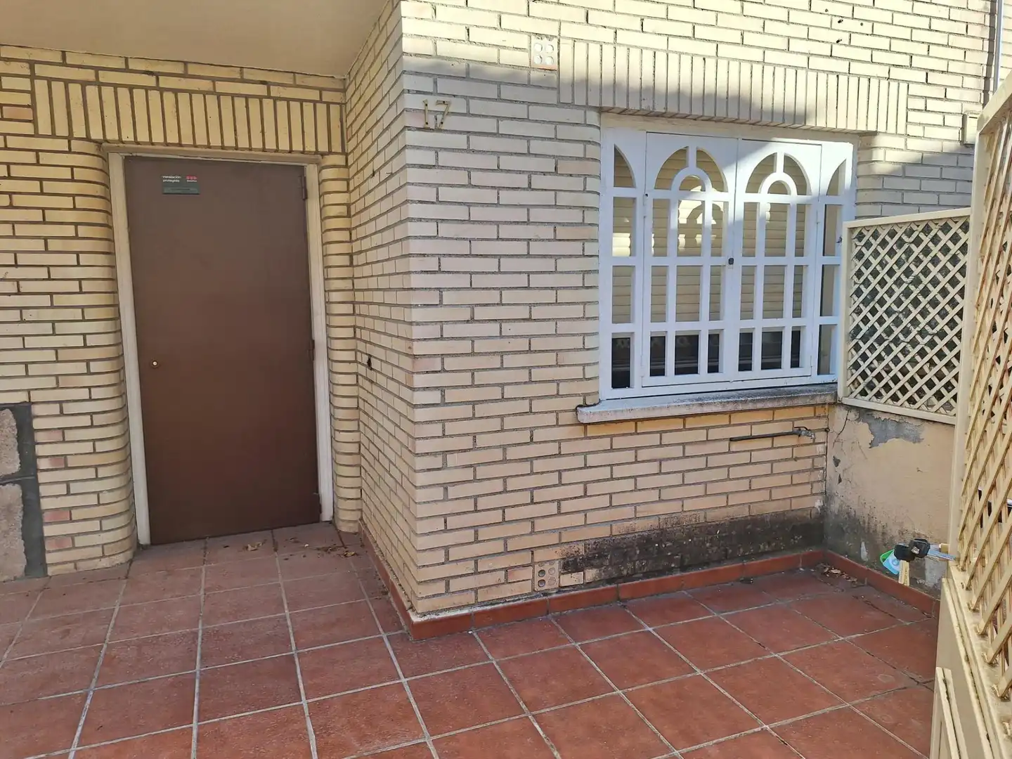 Terraced house with terrace for sale in Calle de Santillana del Mar 20, imagen 3