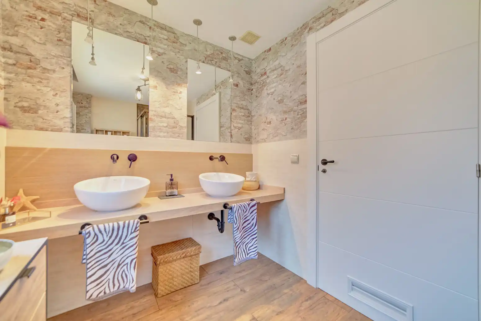 Baño de Casa o chalet en venta en Orkoien con Calefacción, Parquet y Terraza